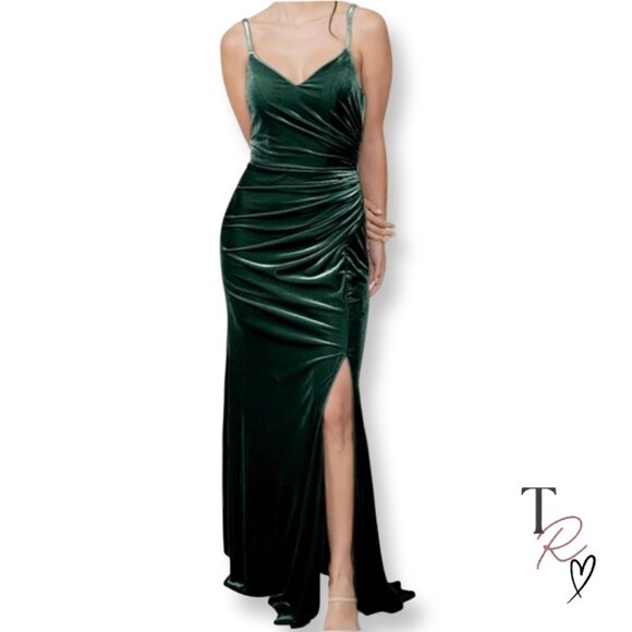 Revelry Rory Velvet Bridesmaid Long Gown Dress in Emerald Green Size 4 - Picture 1 of 16